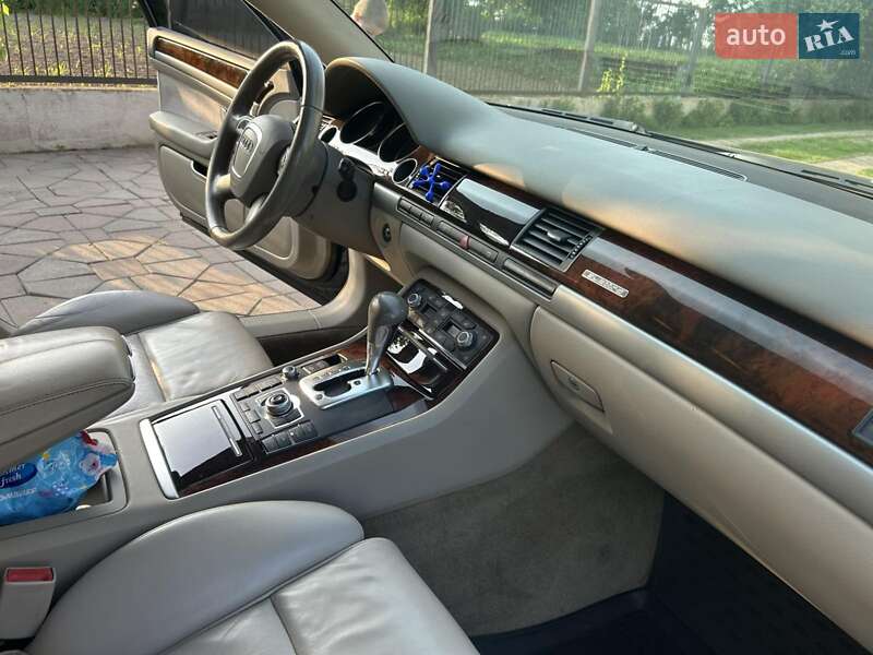 Седан Audi A8 2009 в Львове фото 13 Седан Audi A8 2009 в Львове