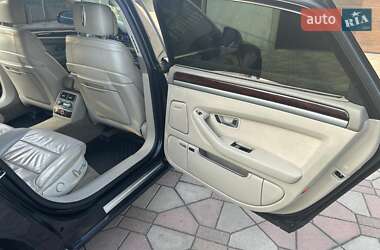 Седан Audi A8 2009 в 