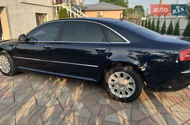 Седан Audi A8 2009 в 