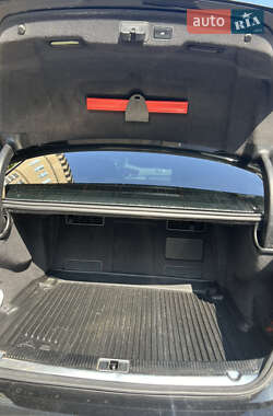 Седан Audi A8 2012 в 
