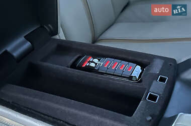 Седан Audi A8 2013 в 