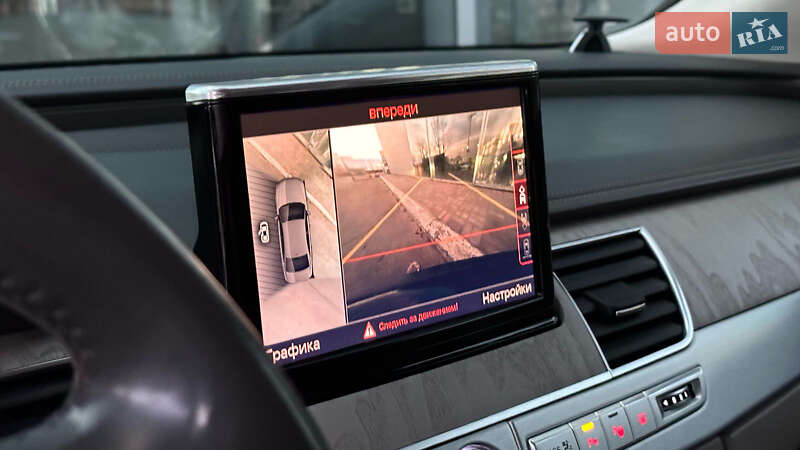 Седан Audi A8 2013 в Запорожье