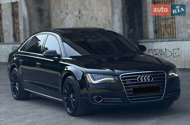 Седан Audi A8 2013 в Ивано-Франковске
