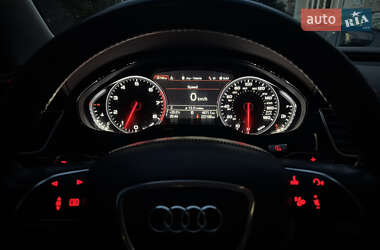 Седан Audi A8 2013 в 