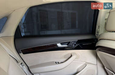 Седан Audi A8 2013 в 