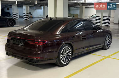 Седан Audi A8 2018 в 