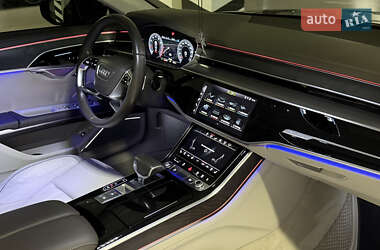 Седан Audi A8 2018 в 