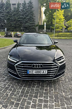 Седан Audi A8 2020 в 