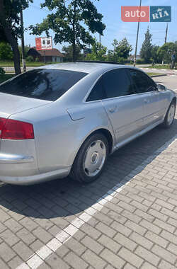 Седан Audi A8 2003 в 
