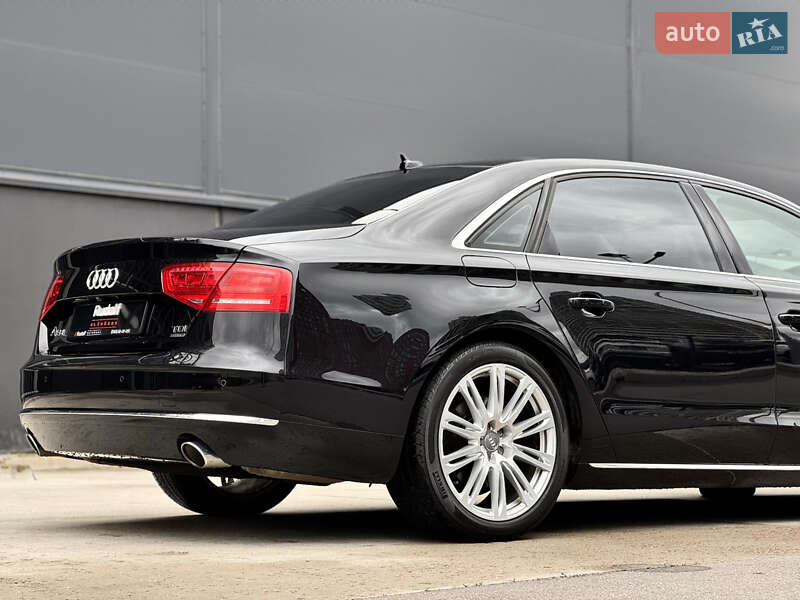 Седан Audi A8 2013 в Киеве