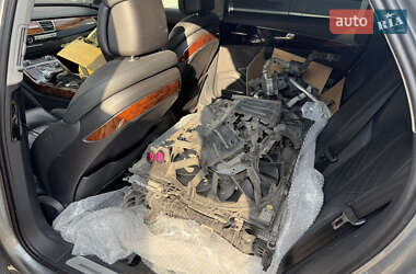 Седан Audi A8 2012 в 
