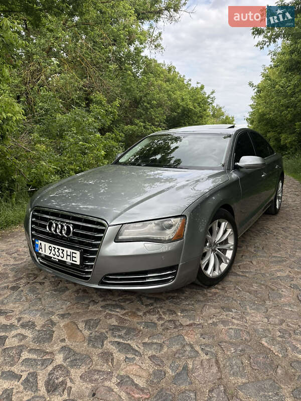 Седан Audi A8 2012 в Василькове