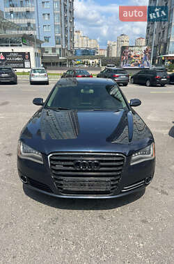Седан Audi A8 2011 в 