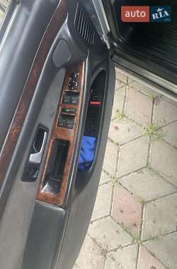 Седан Audi A8 1997 в Чернівцях