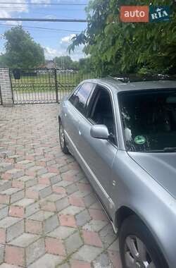 Седан Audi A8 1997 в Черновцах