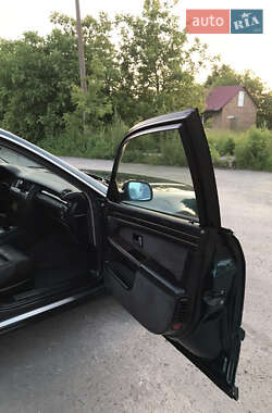 Седан Audi A8 1997 в 