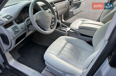Седан Audi A8 1995 в 