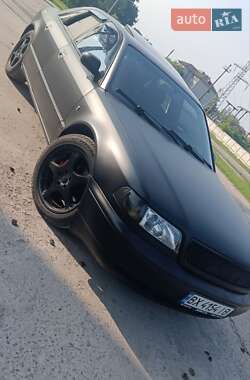 Седан Audi A8 1995 в 