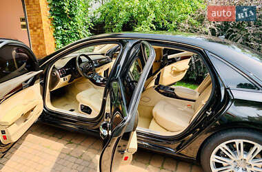 Седан Audi A8 2013 в 