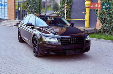 Седан Audi A8 2014 в 