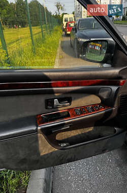 Седан Audi A8 1995 в 