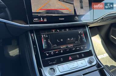 Седан Audi A8 2021 в 