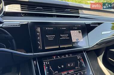 Седан Audi A8 2021 в 