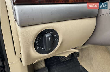 Седан Audi A8 2006 в 
