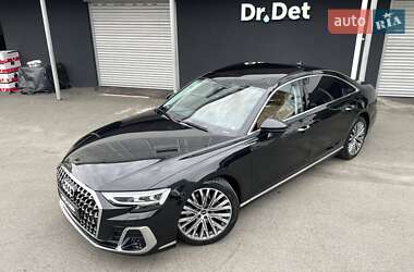 Седан Audi A8 2022 в 