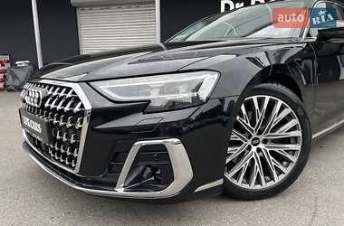 Седан Audi A8 2022 в 