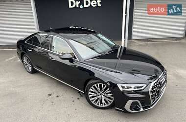 Седан Audi A8 2022 в 