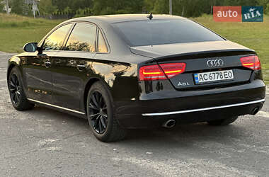 Седан Audi A8 2012 в 