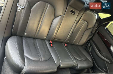 Седан Audi A8 2012 в 