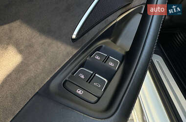Седан Audi A8 2013 в 