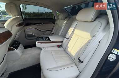 Седан Audi A8 2019 в 