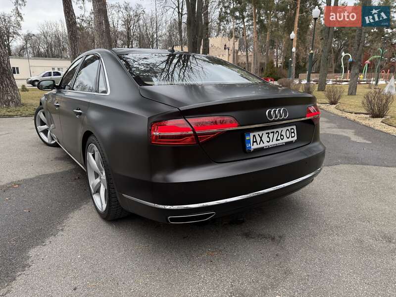Седан Audi A8 2015 в Харькове