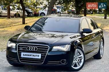 Седан Audi A8 2010 в 