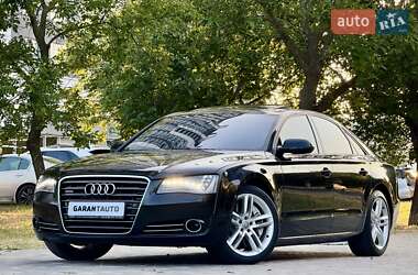 Седан Audi A8 2010 в 