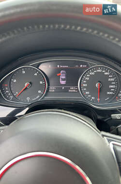 Седан Audi A8 2010 в 