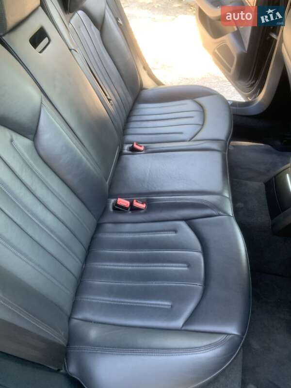 Седан Audi A8 2015 в Бердичеве