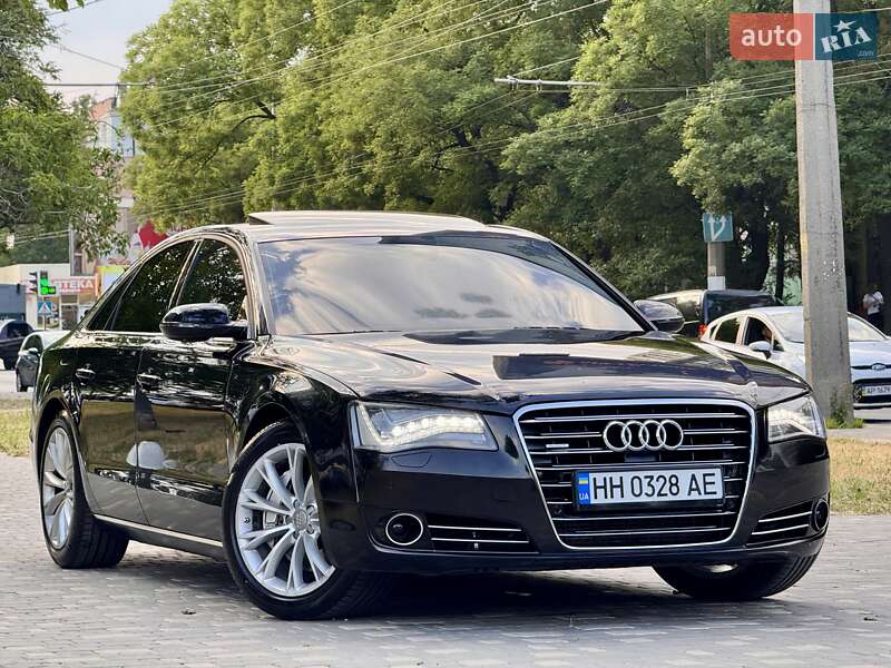 Седан Audi A8 2011 в Одессе