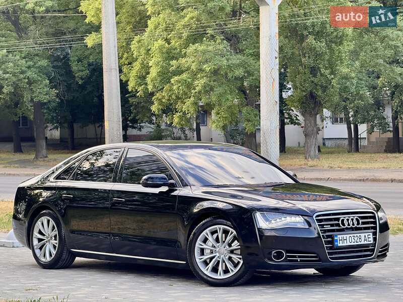Седан Audi A8 2011 в Одессе