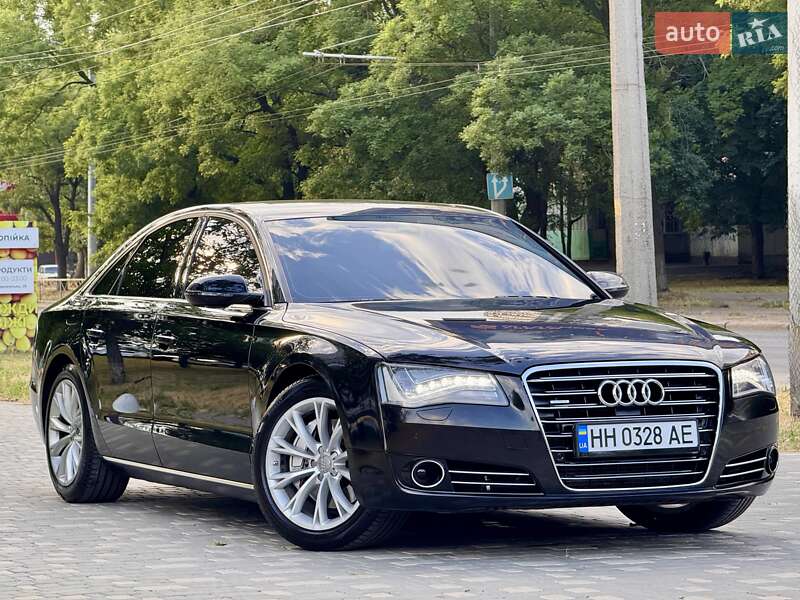 Седан Audi A8 2011 в Одессе