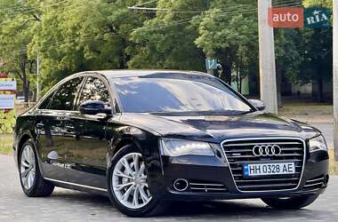 Седан Audi A8 2011 в 