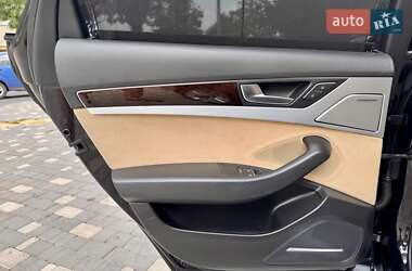 Седан Audi A8 2011 в Одессе