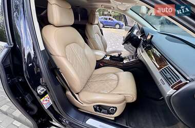 Седан Audi A8 2011 в 