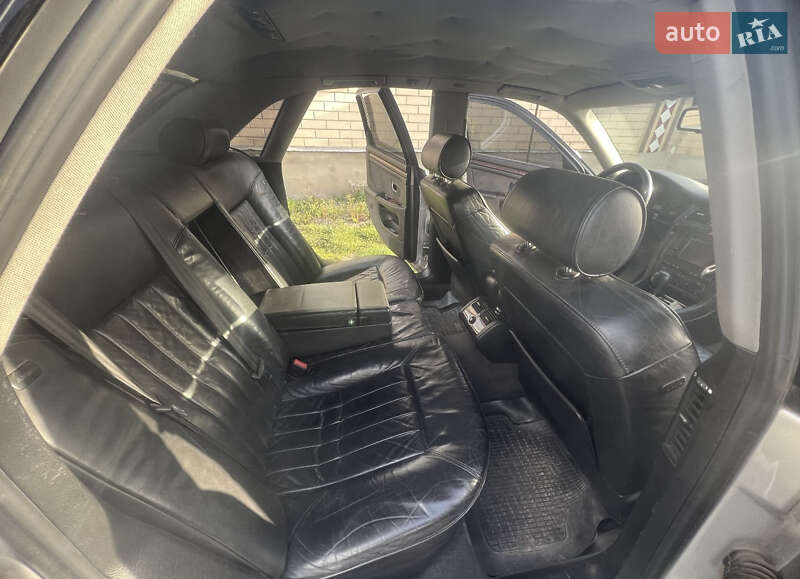 Седан Audi A8 2001 в Борзні