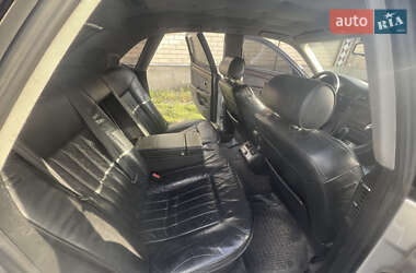Седан Audi A8 2001 в 