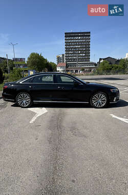 Седан Audi A8 2021 в 