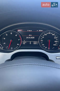 Седан Audi A8 2012 в 